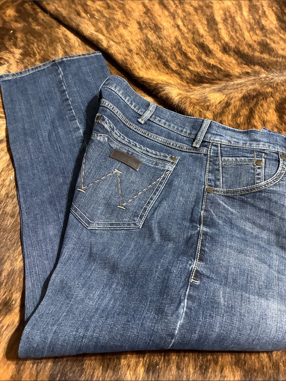 Wrangler retro jeans in men’s 38/32